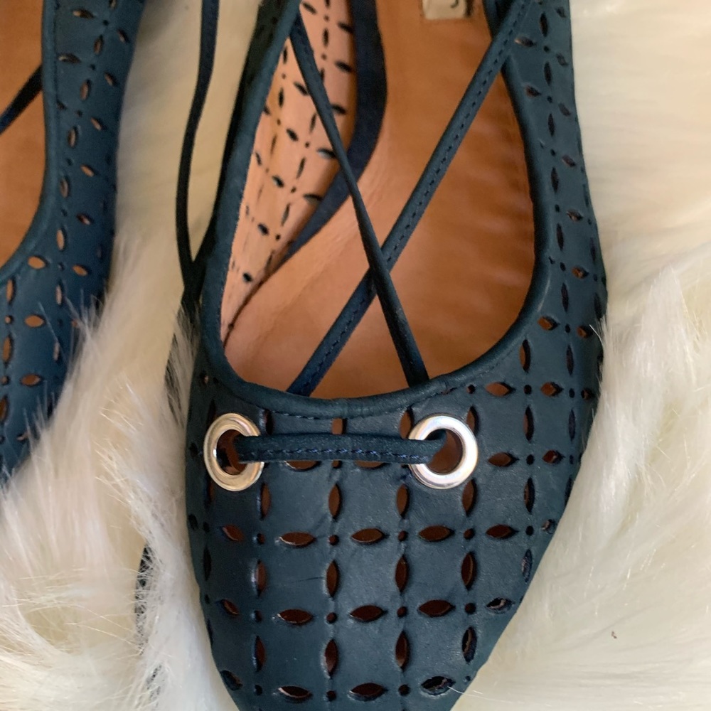 Flat Shoes